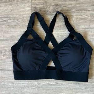 Buff bunny heart breaker sports bra